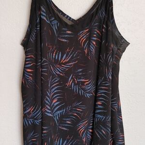 Torrid Size 2 Polyester Tank